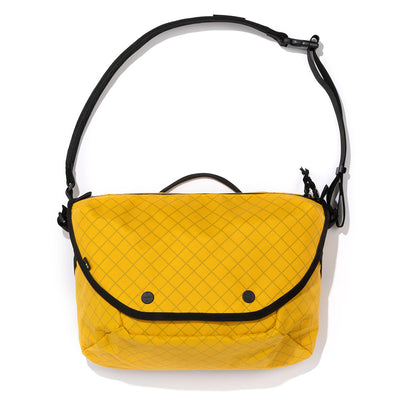 1733 | Messenger Bag 9L - EPX200 'Golden Dazy'