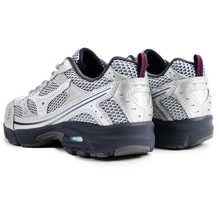 Mizuno | MXR Space Lights Pack Shoes 'Silver' – Hatchet Outdoor